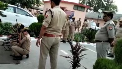 आग लगने से छप्पर में रखी गृहस्थी के सामान जलकर खाक 3 123