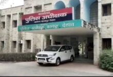 UP में पुलिसवालों ने ही लूट ली 50 किलो चांदी, कानपुर देहात के इंस्पेक्टर व दरोगा हिरासत में 54 photo1686302126 1