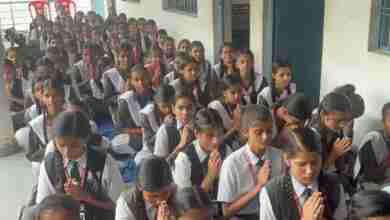 गोंडा में चंद्रयान-3 के सफल लैंडिंग को लेकर छात्रों ने की पूजा-अर्चना 9 photo 2023 08 23 17 40 28