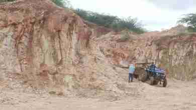 करनैलगंज में अवैध खनन की शिकायत पर छापेमारी, 3553 घन मीटर बालू बरामद 1 3 1663831505