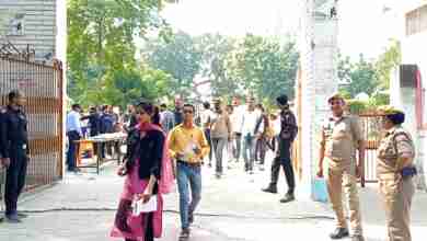 गोंडा के 30 परीक्षा केंद्रों पर हुआ PET एग्जाम, सेंटर्स के बाहर रही कड़ी सुरक्षा व्यवस्था 1 WhatsApp Image 2023 10 28 at 16.59.04 3f83ff8f