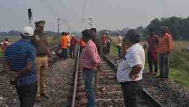 गोंडा में रेल ट्रैक पर बड़ा हादसा, फिटिंग खुलने से 7 रेलकर्मी घायल, दो की हालत गंभीर 7 WhatsApp Image 2023 11 07 at 16.54.31 45b5a1b9