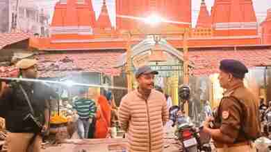 गोंडा में धर्मस्थलों से उतारे गए 38 लाउड स्पीकर, 160 से ज्यादा की आवाज कराई गई कम 1 WhatsApp Image 2023 11 28 at 11.39.38 f910e276