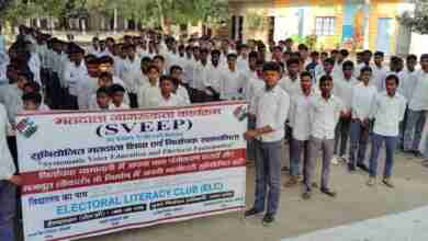 गोंडा में छात्र बने "मतदाता मित्र", घर घर जाकर कर रहे मतदाता बनने के लिए जागरूक 8 WhatsApp Image 2023 11 30 at 17.37.18 182b02df