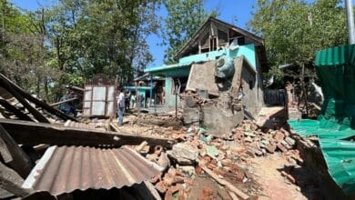 पहलगाम हमले के बाद सेना का तांडव: पुलवामा-शोपियां में आतंकियों के 3 घर उड़ा दिए, एलजी बोले - “अब बख्शा नहीं जाएगा!” 5 WhatsApp Image 2025 04 25 at 11.03.08 AM 1745559754158 1745562161013 1