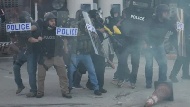 "ट्रंप का तगड़ा कदम: अप्रवासी विरोध पर LA में भेजे 2000 नेशनल गार्ड्स, गवर्नर ने जताया विरोध" 1 los angeles protest pti