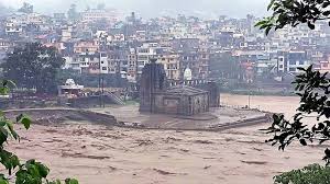 हिमाचल में 100 साल में 1.6 डिग्री तापमान वृद्धि: क्यों दरक रहे हैं पहाड़ और बढ़ रहीं प्राकृतिक आपदाएं 1 download 4