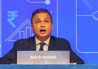 आरकॉम व अनिल अंबानी से जुड़ी परिसरों में CBI की छापेमारी, 2,000 करोड़ रुपये बैंक धोखाधड़ी का FIR दर्ज 1 anil ambani