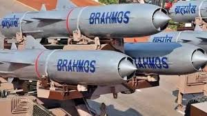 भारतीय नौसेना 2030 तक एक साथ 300 से अधिक ब्रह्मोस मिसाइलें चलाने की क्षमता हासिल करेगी 1 download 30