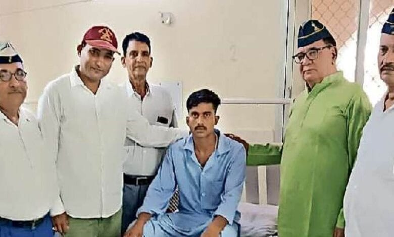 ‘शरीर के घाव भर जाएँगे, लेकिन मन का घाव हमेशा रहेगा’: मेरठ टोल प्लाज़ा पर घायल हुए जवान कपिल पंवार ने दर्द बयां किया 1 image 3