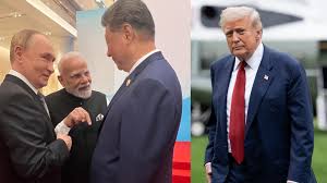 "‘भारत और रूस चीन के गहरे घेरे में’: SCO सम्मेलन पर ट्रंप ने जताई चिंता – मोदी, पुतिन और शी की दोस्ती का संदेश" 1 download 11 1