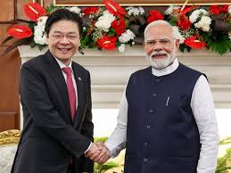 "हरित शिपिंग से अंतरिक्ष सहयोग तक: पीएम मोदी व लॉरेंस वोंग के बीच 5 प्रमुख समझौतों का नया अध्याय" 1 download 2 3