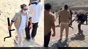 लेह हिंसा मामले में कांग्रेस के दो पार्षद एवं दो LBA सदस्यों को कोर्ट में सरेंडर के बाद पुलिस हिरासत में भेजा गया 1 download 3 15