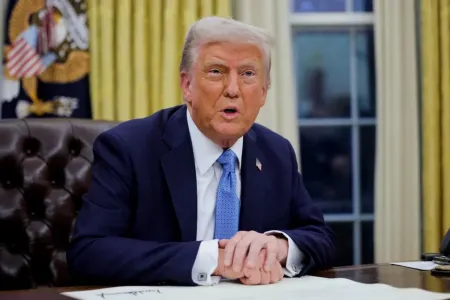 ट्रम्प ने Antifa को "Major Terrorist Organisation" घोषित करने का एलान किया — Charlie Kirk की हत्या के बाद 1 trump