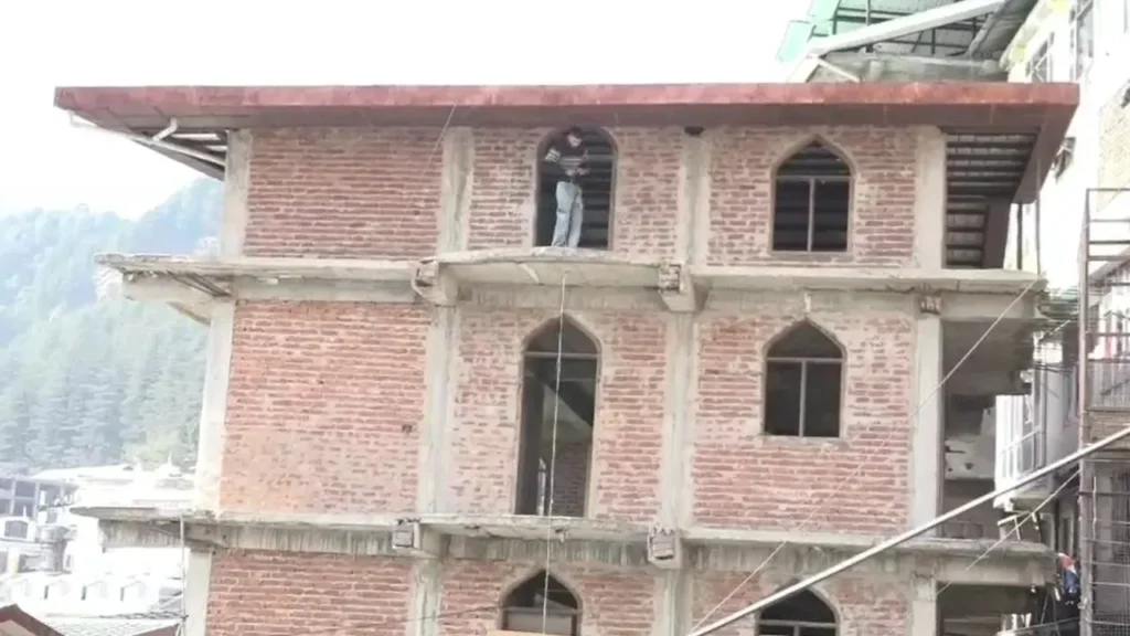 शिमला: Sanjauli मस्जिद अवैध घोषित, पूरी इमारत के ध्वस्तीकरण का आदेश 1 shimla