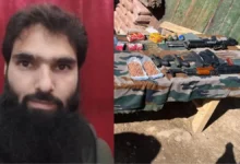 अनंतनाग मेडिकल कॉलेज से AK-47 मिलने से मचा हड़कंप, डॉक्टर आदिल अहमद आतंक से जुड़े होने के शक में गिरफ्तार 97 ak 47 jammu kashmir