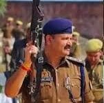 कानपुर डीएसपी ऋषिकांत शुक्ला पर गंभीर आरोप — भाजपा नेता पिंटू सिंह हत्याकांड में 65 कॉल का खुलासा, जांच में मचा हड़कंप 95 download 91