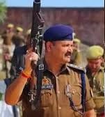 कानपुर डीएसपी ऋषिकांत शुक्ला पर गंभीर आरोप — भाजपा नेता पिंटू सिंह हत्याकांड में 65 कॉल का खुलासा, जांच में मचा हड़कंप 1 download 91