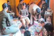 प्रतापगढ़ में नशे के साम्राज्य का भंडाफोड़: 2 करोड़ नकद, गांजा और स्मैक बरामद, पूरा परिवार गिरफ्तार 37 pratapgarh drug operation up