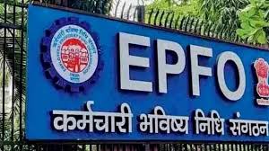 सुप्रीम कोर्ट ने EPF वेतन सीमा पर बड़ा फैसला: केंद्र को 4 महीने में निर्णय देने का निर्देश 1 images