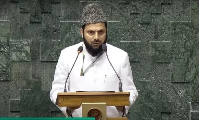 दिल्ली तुर्कमान गेट हिंसा में SP सांसद मोहिबुल्लाह नदवी भी जुड़े: भीड़ उकसाने का आरोप 1 mohibullah nadvi