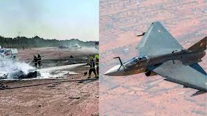 Tejas दुर्घटना: भारत ने फिर एक स्वदेशी लड़ाकू जेट खोया, पायलट सुरक्षित इजेक्ट होकर निकला 2 tejas