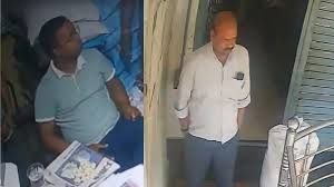 गाजीपुर में फर्जी इनकम टैक्स रेड का भंडाफोड़, व्यापारियों से वसूली करने वाला गैंग पकड़ा, 3 गिरफ्तार 5 download 5 4