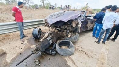 250 किमी प्रति घंटे की रफ्तार बनी मौत का कारण, मुंबई के पास BMW Z4 हादसे में दो युवकों की दर्दनाक मौत 5 images 4 9
