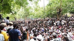 जंतर-मंतर पर CJP का प्रदर्शन जारी, अभिजीत दिपके धरने पर डटे, पुलिस कार्रवाई के बाद आंदोलन ने पकड़ा नया मोड़ 4 images 24