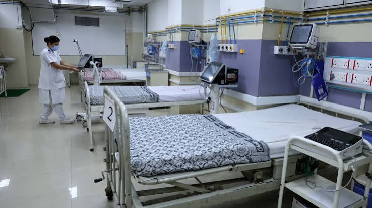 आंध्र प्रदेश में फिर बढ़ी कोविड-19 की चिंता, दो मौतों के बाद स्वास्थ्य विभाग अलर्ट, सक्रिय मामलों पर कड़ी निगरानी 1 images 4 8
