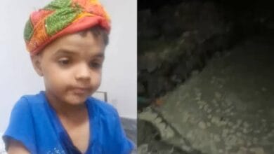 ग्रेटर नोएडा की सोसाइटी में दर्दनाक हादसा, 15 फीट गहरे पानी भरे गड्ढे में गिरने से 6 वर्षीय मासूम की मौत; सुरक्षा व्यवस्था पर उठे सवाल 2 images 8 12