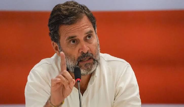 सावरकर मानहानि मामले में राहुल गांधी को सुप्रीम कोर्ट से बड़ी राहत, लखनऊ कोर्ट का समन रद्द 1 images 22