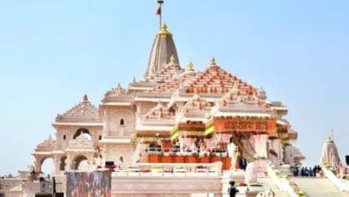राम मंदिर के लिए दिया 4 करोड़ का चेक, खाते में मिले सिर्फ 3 रुपये; बैंक भेज सकता है नोटिस 2 images 8 20