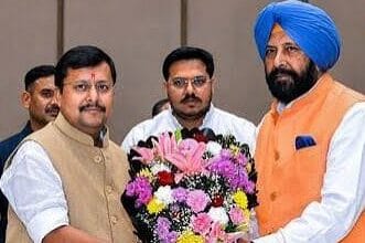 पंजाब में BJP-अकाली दल गठबंधन की बढ़ी हलचल, अकेले चुनाव लड़ने की रणनीति पर फिर मंथन 2 images 8 5