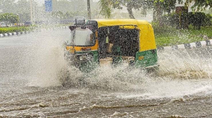 UP-उत्तराखंड में भारी बारिश का ऑरेंज अलर्ट, बिहार-झारखंड में आंधी-तूफान; कई राज्यों के लिए IMD की चेतावनी 1 images 8 9