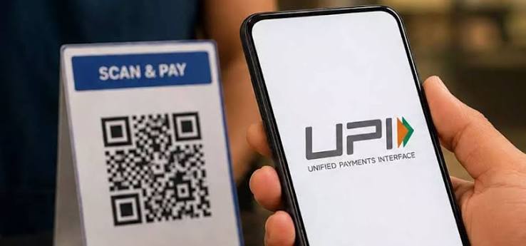 UPI पर 0.4% चार्ज से दिल्ली के कारोबारियों में नाराजगी, सदर बाजार से चांदनी चौक तक व्यापारी बोले- कैश की ओर लौटना पड़ेगा 1 images 2 15