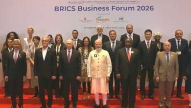 BRICS Summit 2026: भारत मंडपम में जुटे दिग्गज नेता, मोदी की आज 7 अहम द्विपक्षीय बैठकें; दुनिया की नजर दिल्ली पर 2 images 22