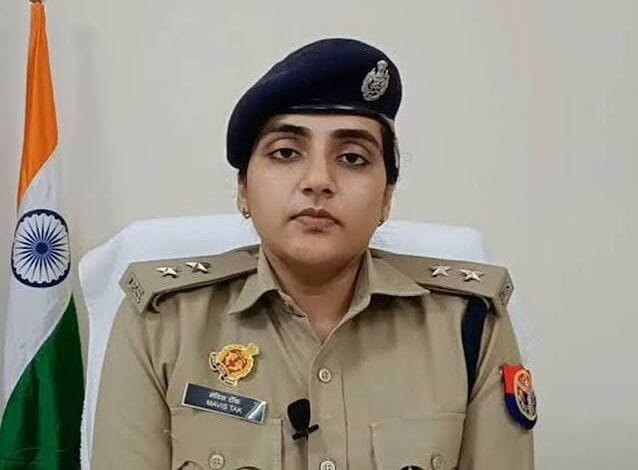 पिता ने सुने समाज के ताने, बेटी ने बिना कोचिंग क्रैक की UPSC; मेविश टाक बनीं सोनभद्र की पहली महिला ASP 1 images 4 26