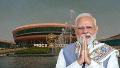 BRICS Summit 2026: मोदी के साथ पुतिन-शी की तिकड़ी, भारत मंडपम से दुनिया को बड़ा संदेश; आखिरी दिन कई अहम बैठकें 3 images 6 12