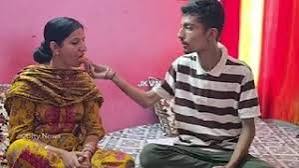 Jammu Inspiring Story: 45 साल की मां ने बेटे से पढ़कर पास की 10वीं, 82% अंक लाकर पूरा किया 22 साल पुराना सपना 2 images 7 11