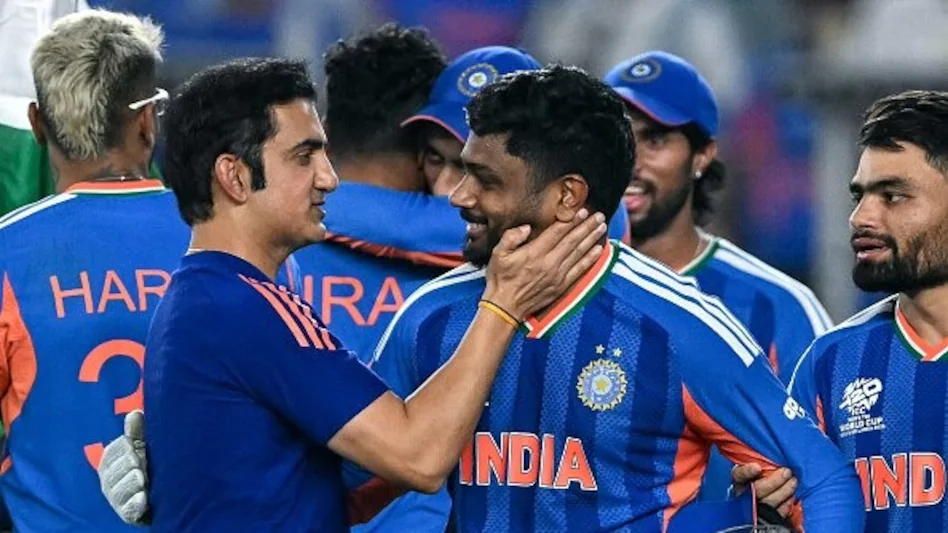 गौतम गंभीर और टीम इंडिया के सपोर्ट स्टाफ का वीडियो चर्चा में, BCCI की पोस्ट ने खींचा फैंस का ध्यान 1 6a51db35c1feb gautam gambhir and sanju samson 115704211 16x9 1