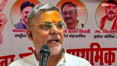 यूपी MLC चुनाव से पहले BJP में बढ़ी नाराजगी, देवेंद्र प्रताप सिंह ने सपा प्रत्याशी संजयन त्रिपाठी को दिया समर्थन 2 images 20